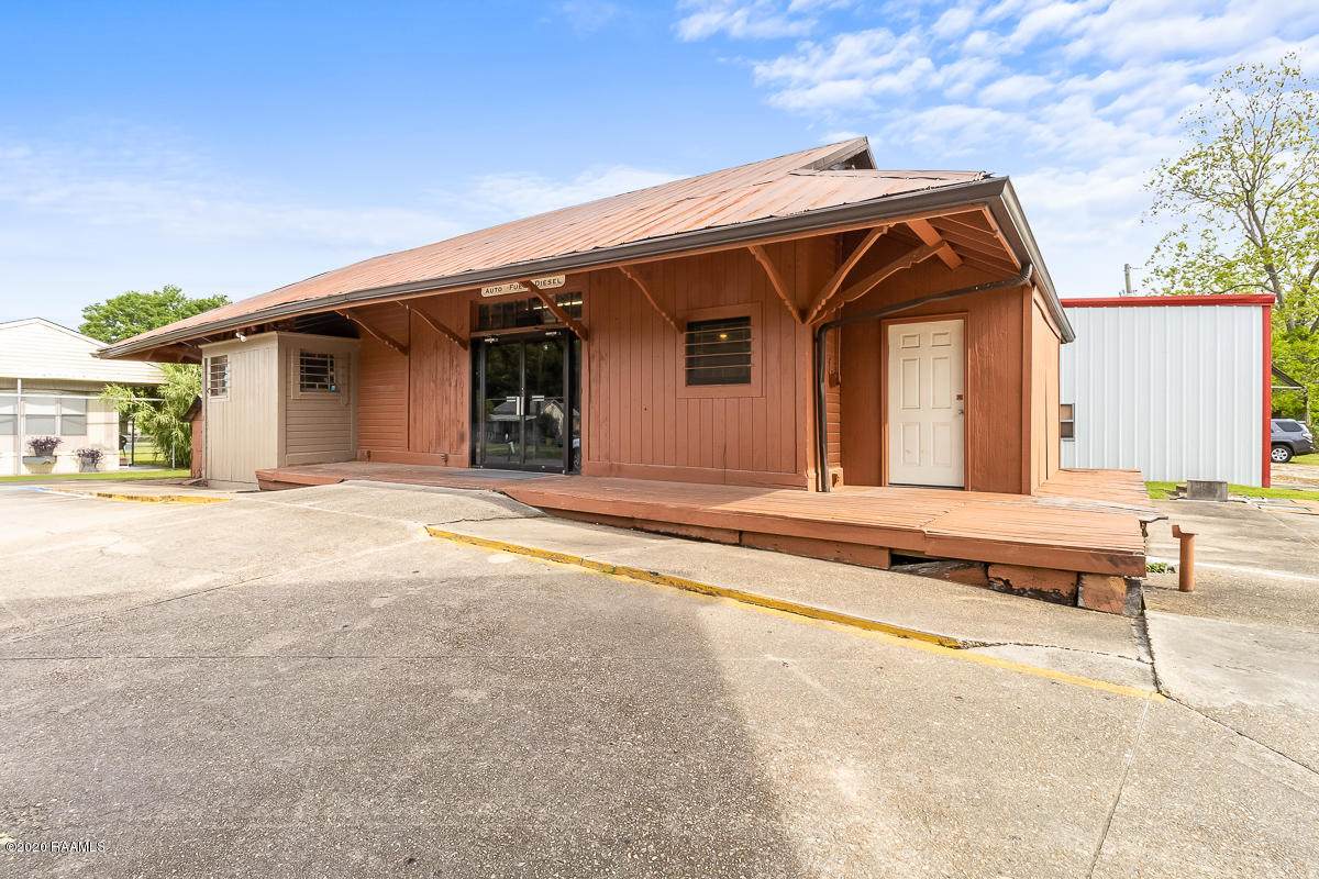 425 Hector Connoly Road - Photo 1