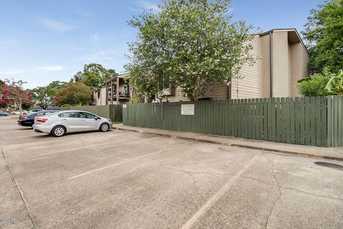 220 Doucet Road - Photo 1