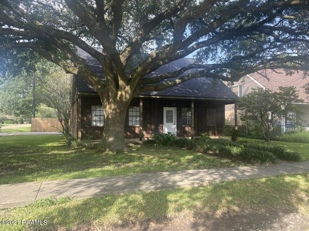 331 Gerald Drive - Photo 1