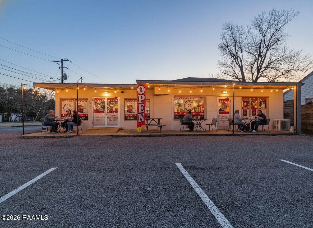 803 Pinhook Road - Photo 1