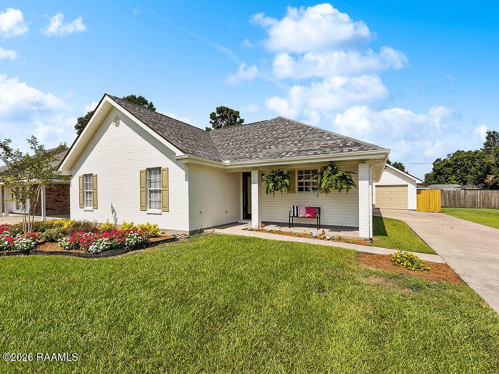 https://bt-photos.global.ssl.fastly.net/acadiana/orig_boomver_2_2600006021-2.jpg