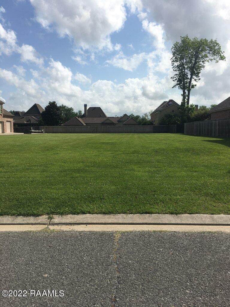 108 Lefleur Circle - Photo 1