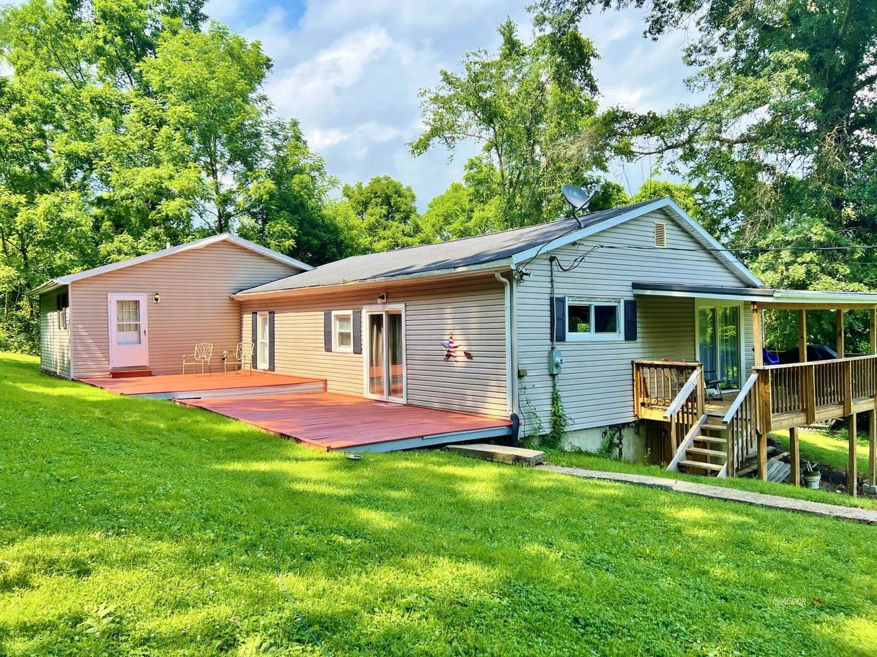 8400 Bailey Rd - Photo 1