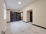 118 Mclaughlin Avenue - Photo 14