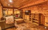 648 Averyville Road - Photo 42