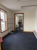 566 Main Street - Photo 4