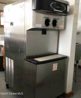 4201 Main Street - Photo 16