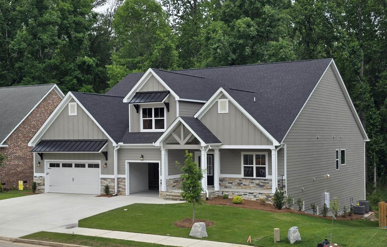 174 Oakbrook Drive - Photo 1
