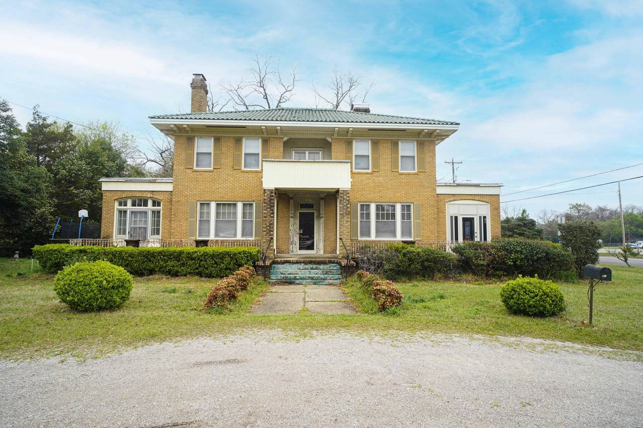 475 Main Street - Photo 1