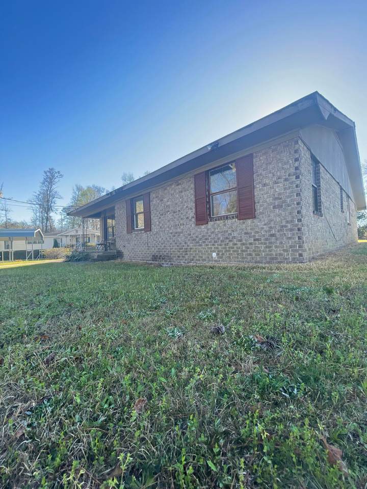 466 Bells Road - Photo 1
