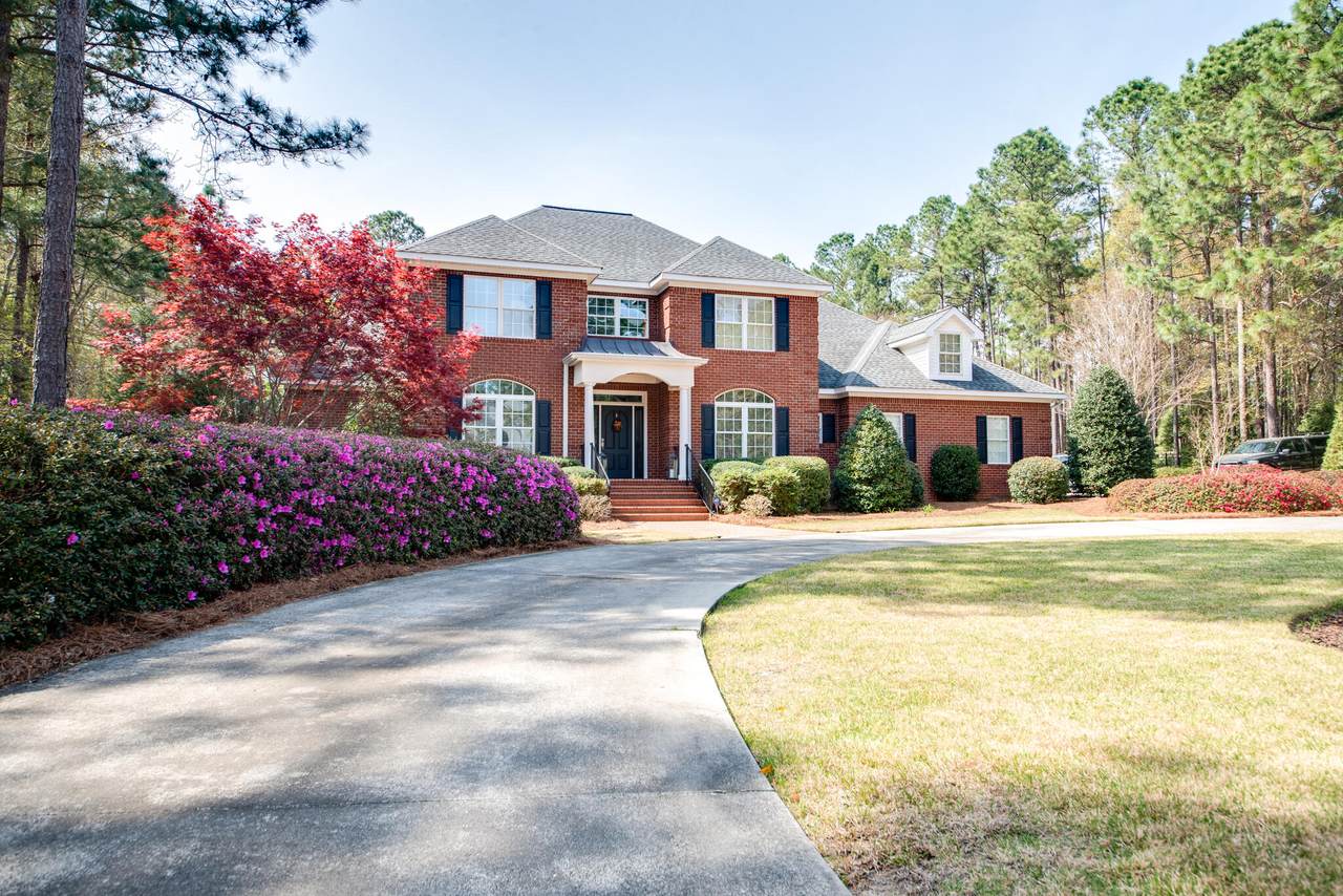 328 Magnolia Lake Court - Photo 1