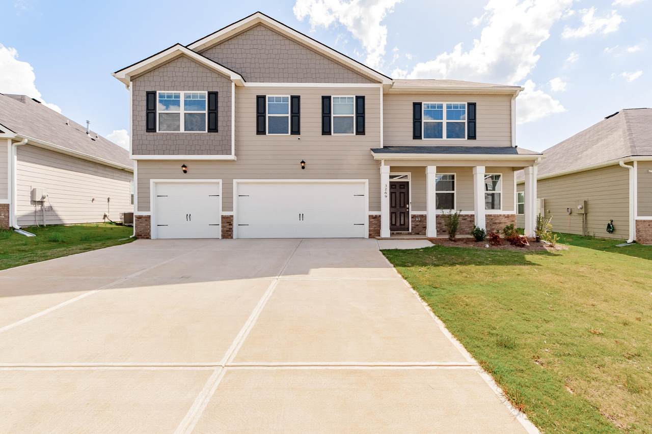 3269 Carmine Avenue - Photo 1