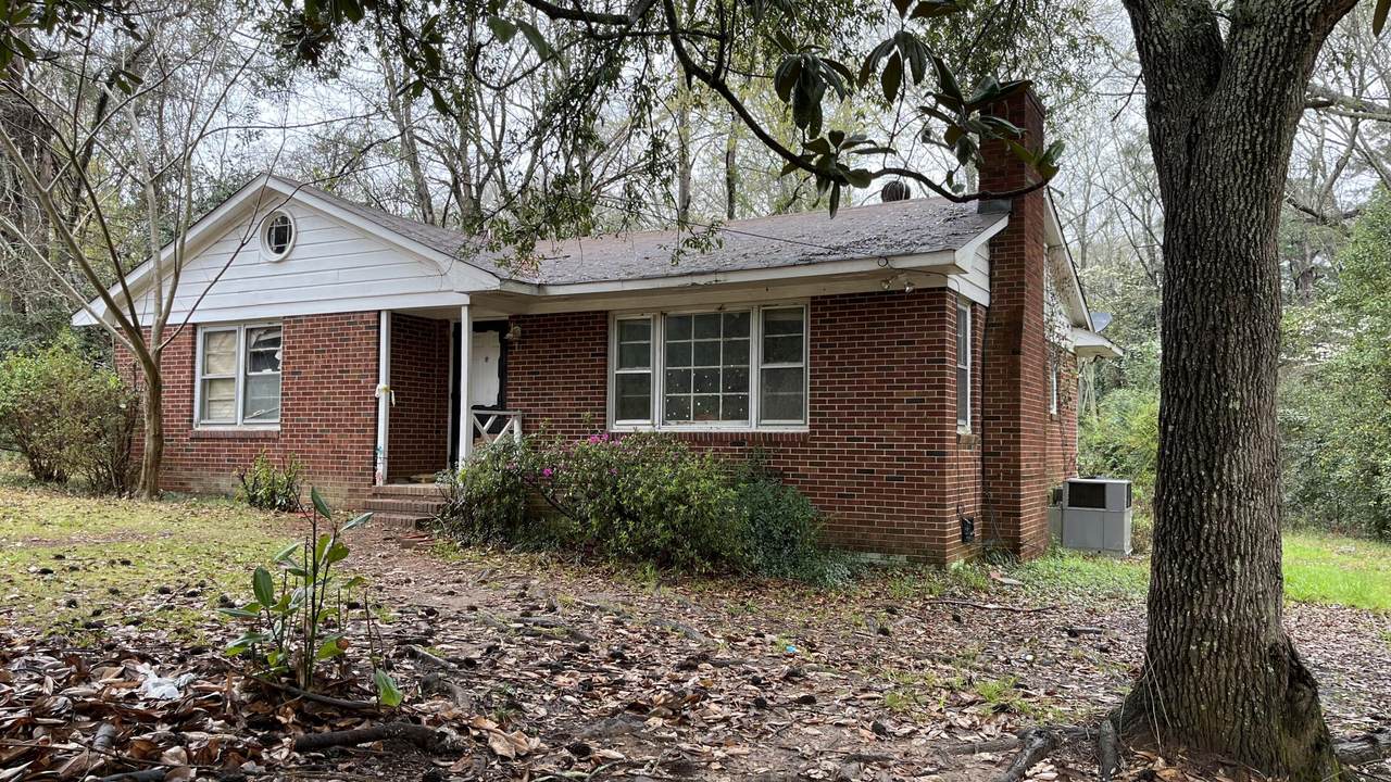 715 Maffett Street - Photo 1