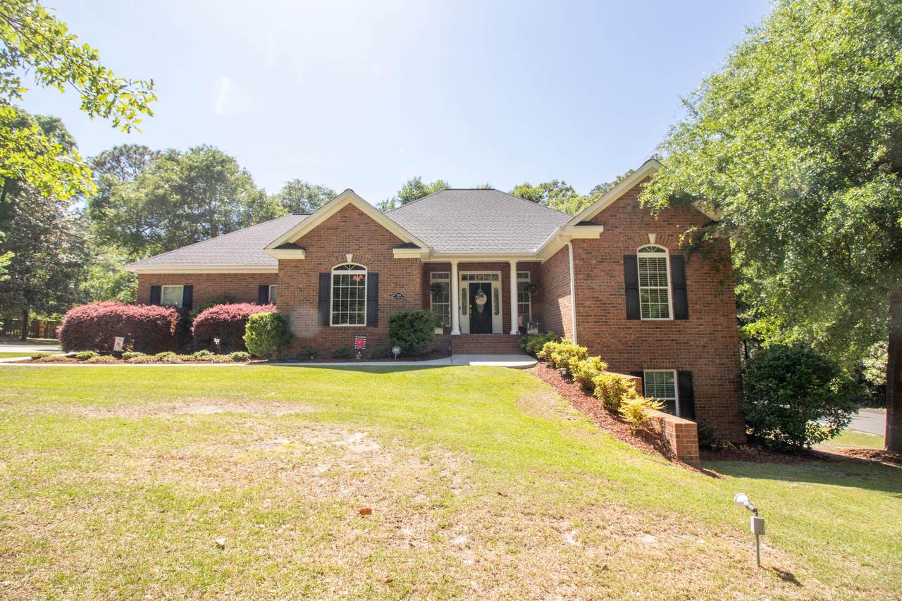 1569 Forest Hill Drive - Photo 1