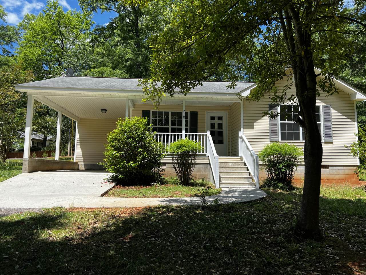 218 Thurmond Street - Photo 1