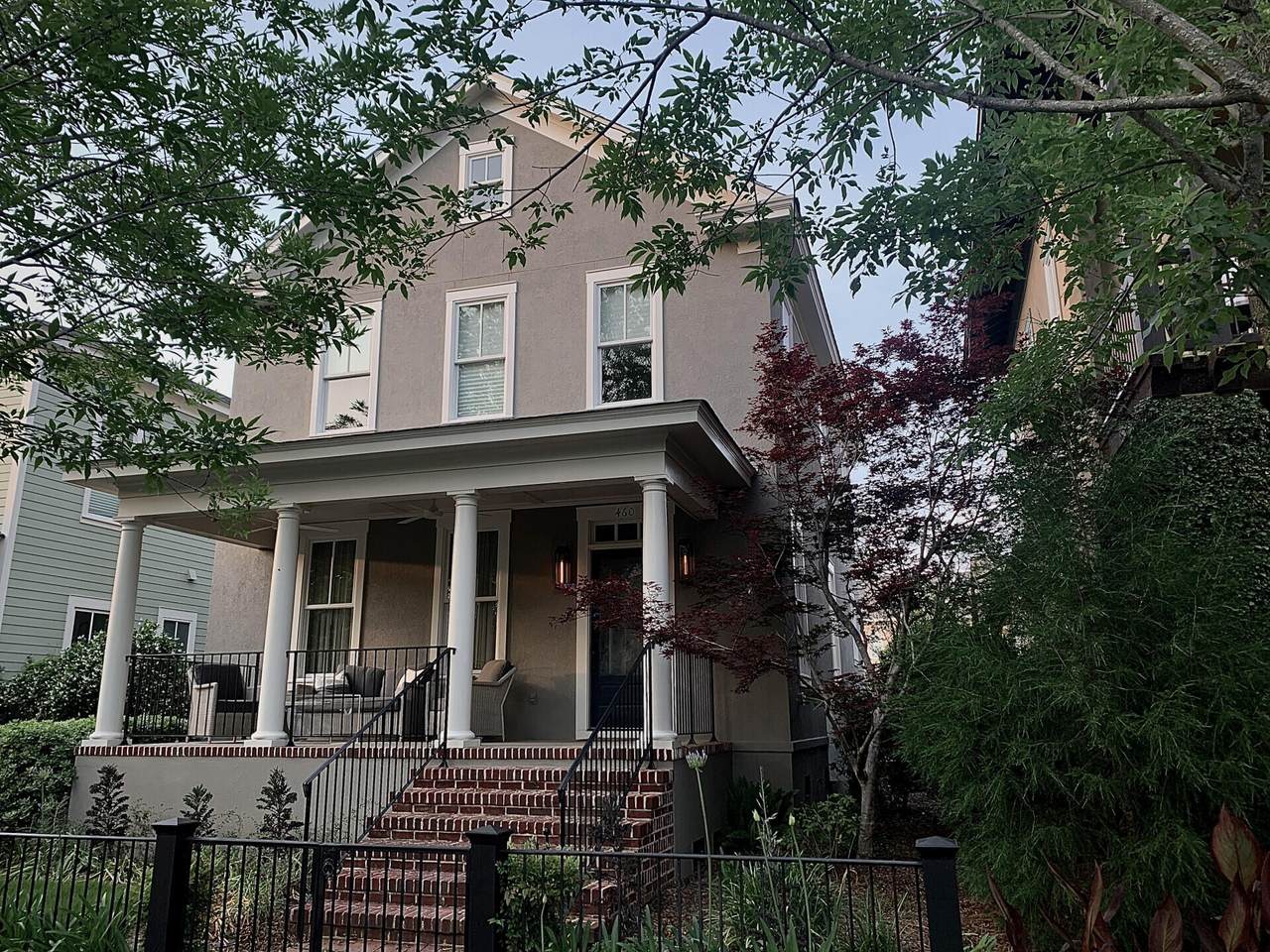 460 Arrington Avenue - Photo 1