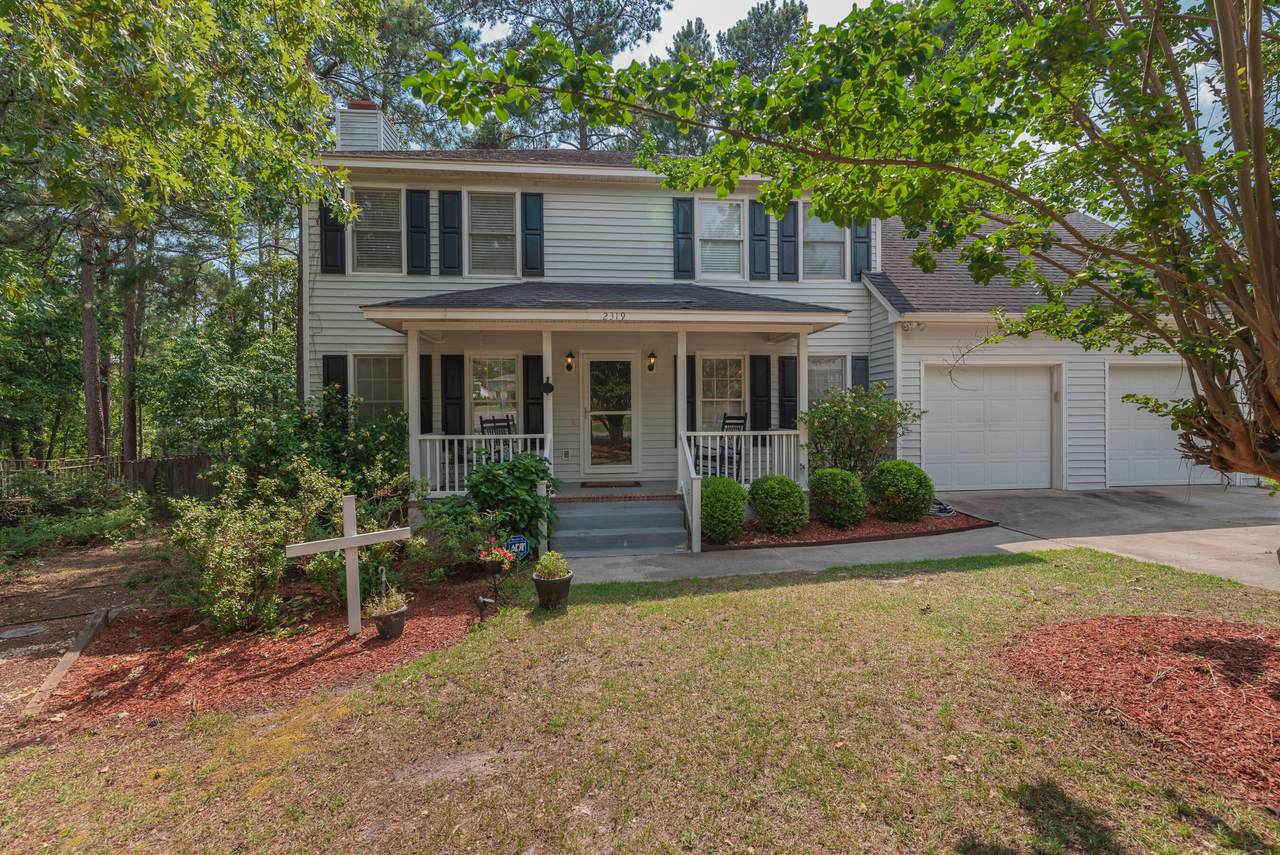 2319 Casaba Drive - Photo 1
