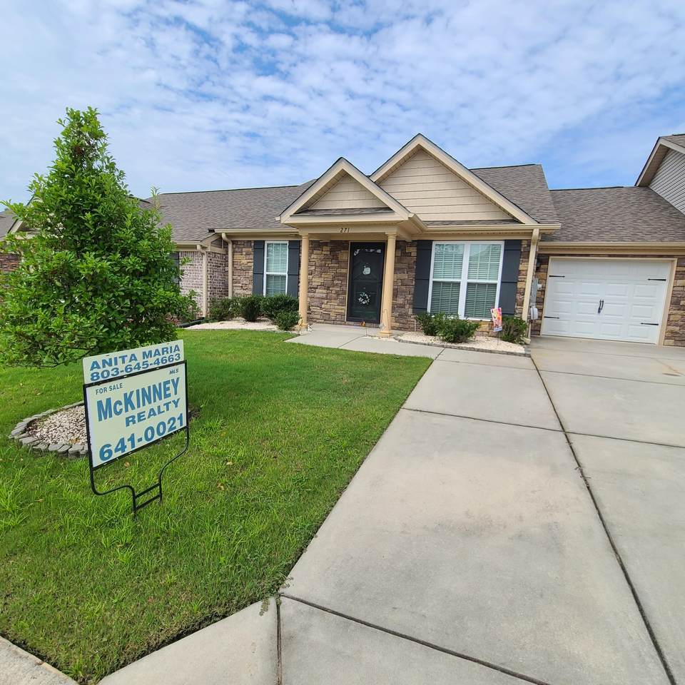 271 Staghorn Court - Photo 1