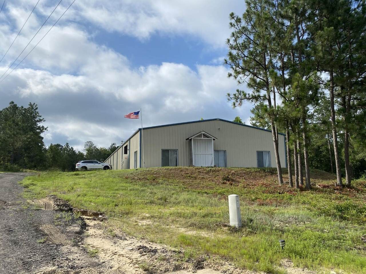 3870 Columbia Highway North - Photo 1