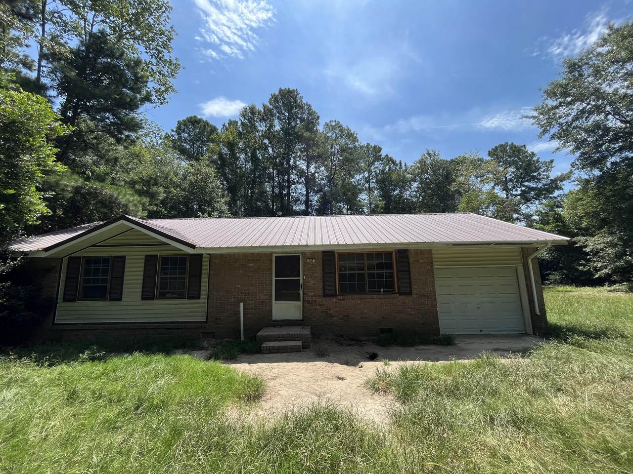 121 Tawana Court - Photo 1