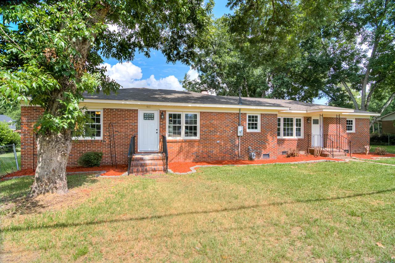 511 Highland Circle - Photo 1