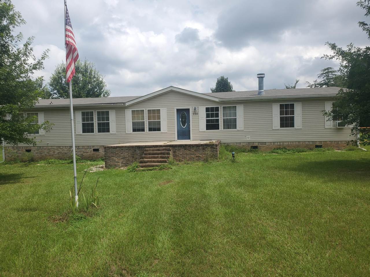 730 Main Drive - Photo 1