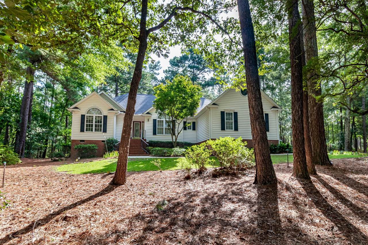 38 Shrewsbury Lane - Photo 1