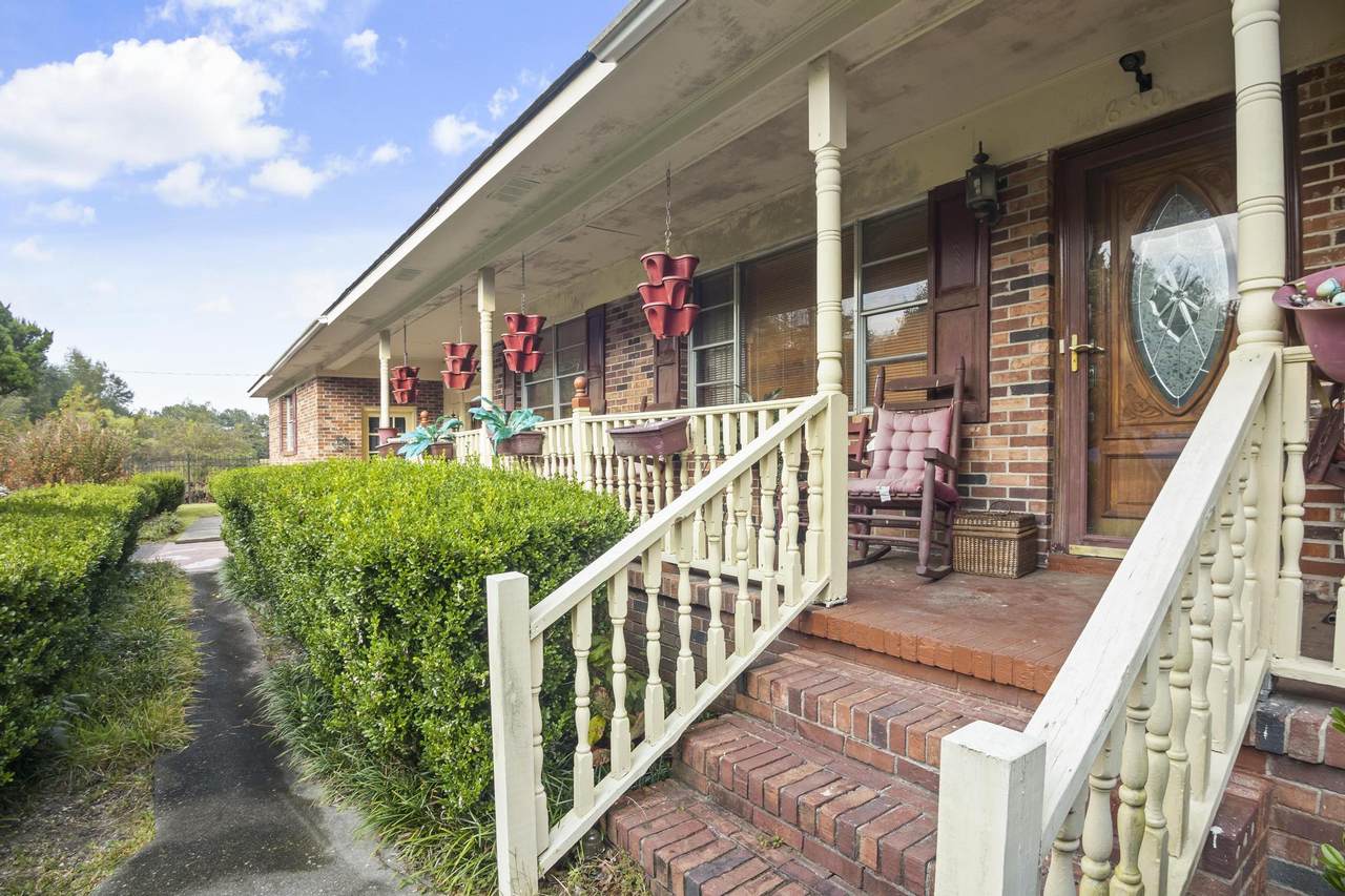 690 Carroll Street - Photo 1