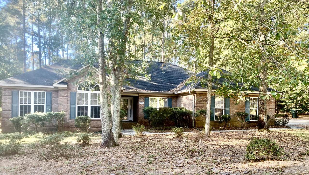 2261 Club Drive - Photo 1