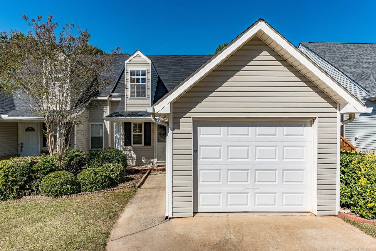 323 Southbank Drive - Photo 1