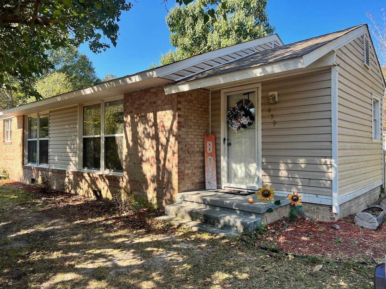 459 Cary Drive - Photo 1