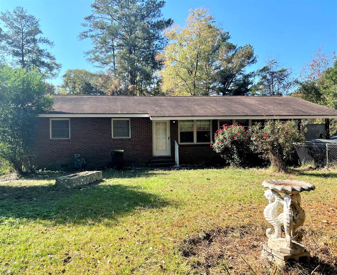 2714 Meadowbrook Drive - Photo 1
