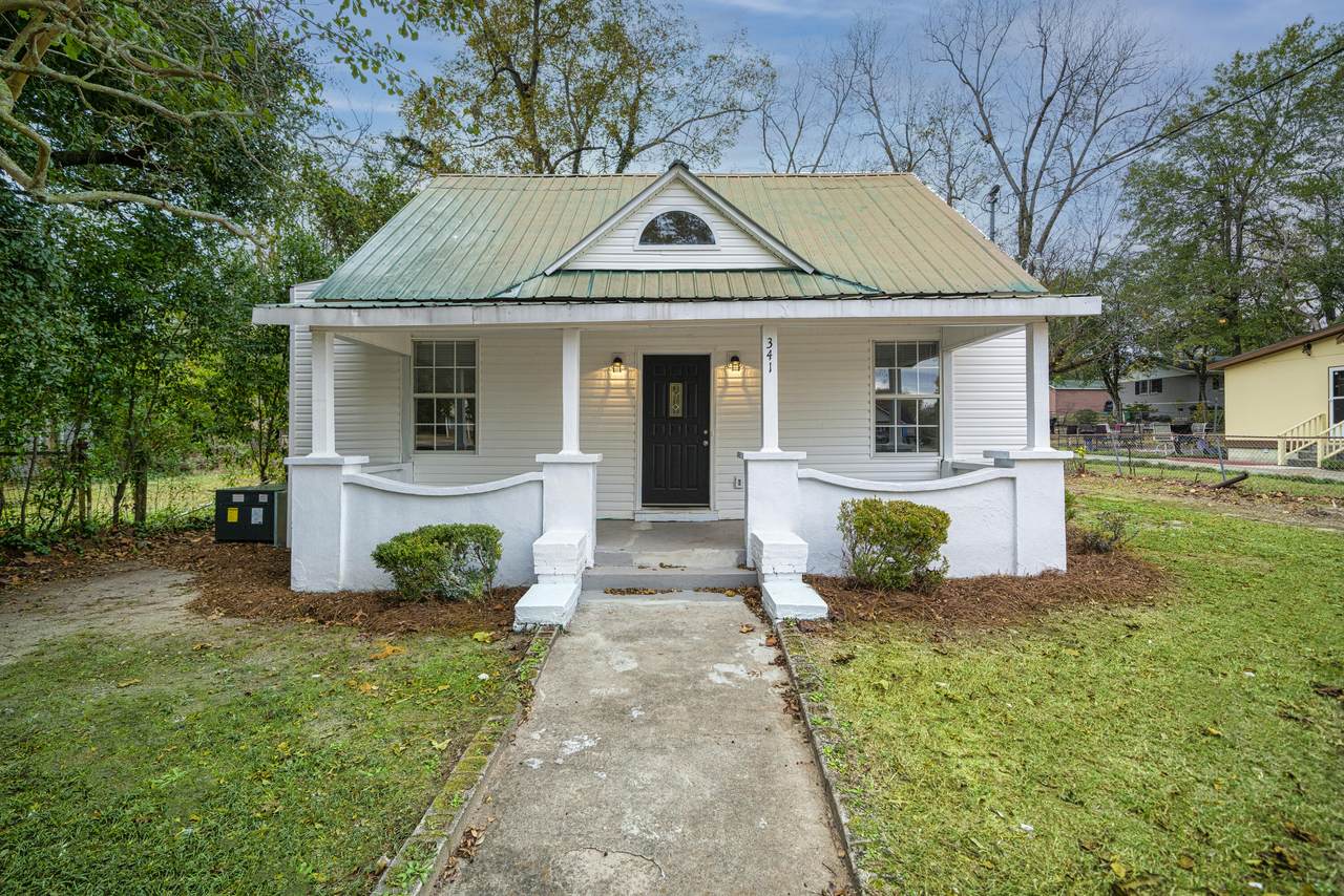 341 Kershaw Street - Photo 1