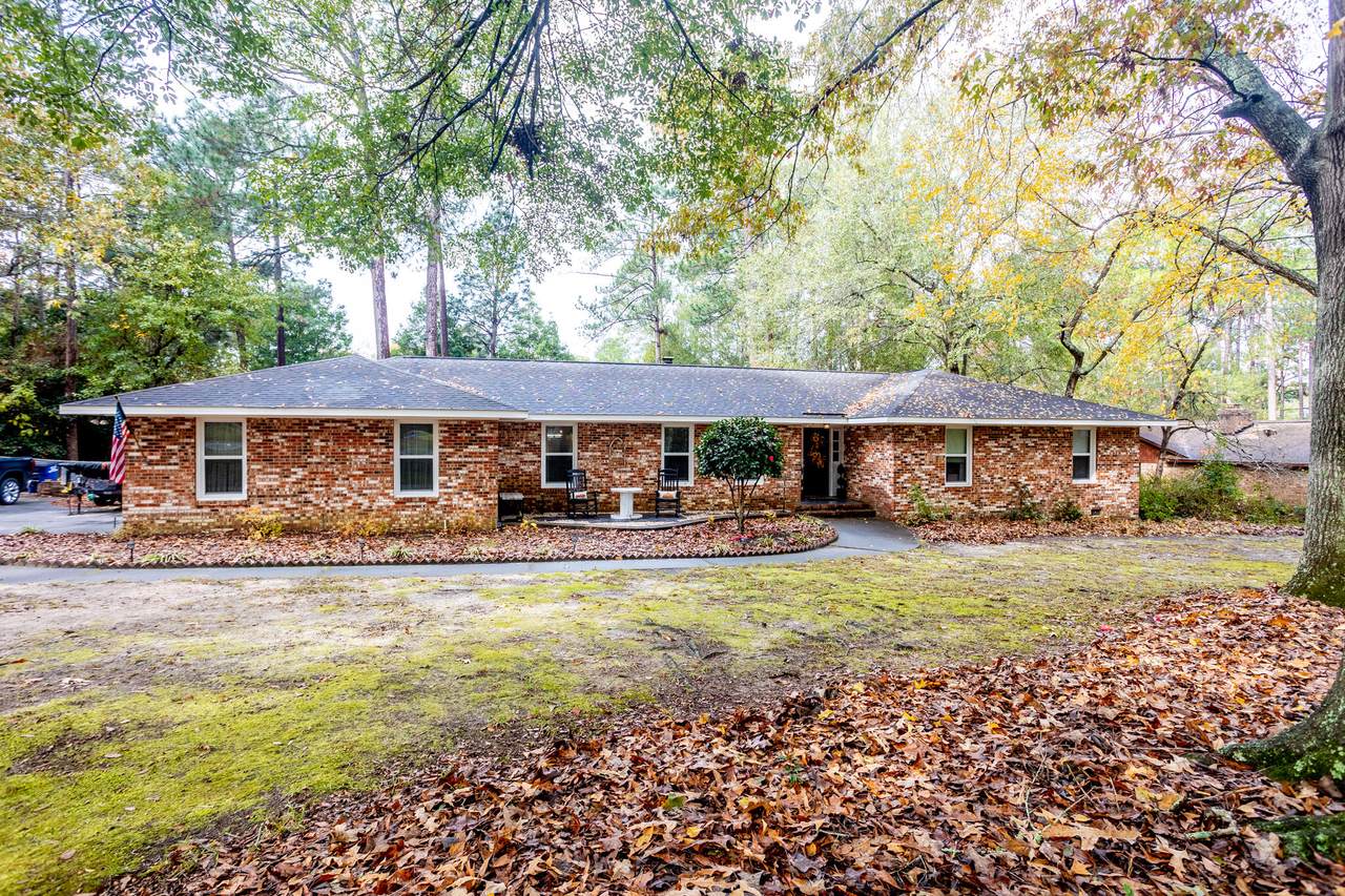 120 Inwood Drive - Photo 1