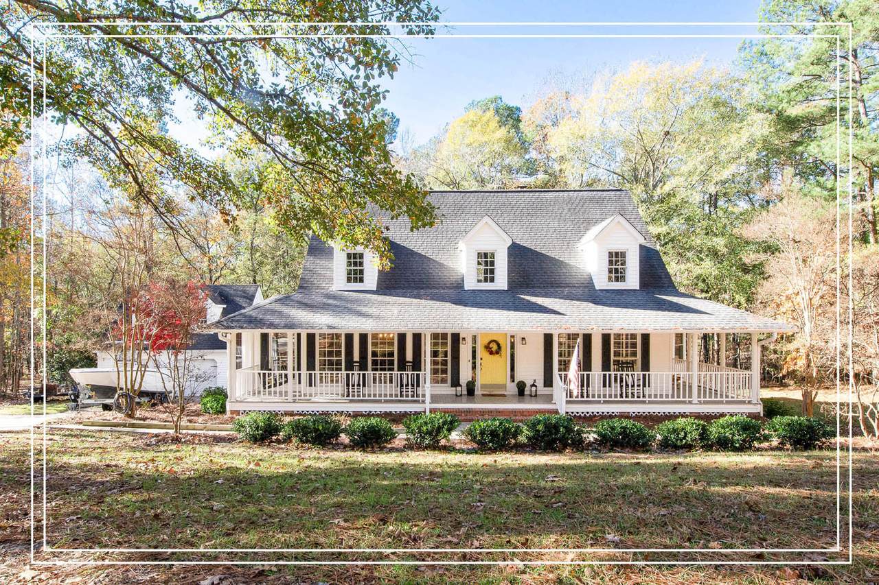 3986 Woodvalley Drive - Photo 1