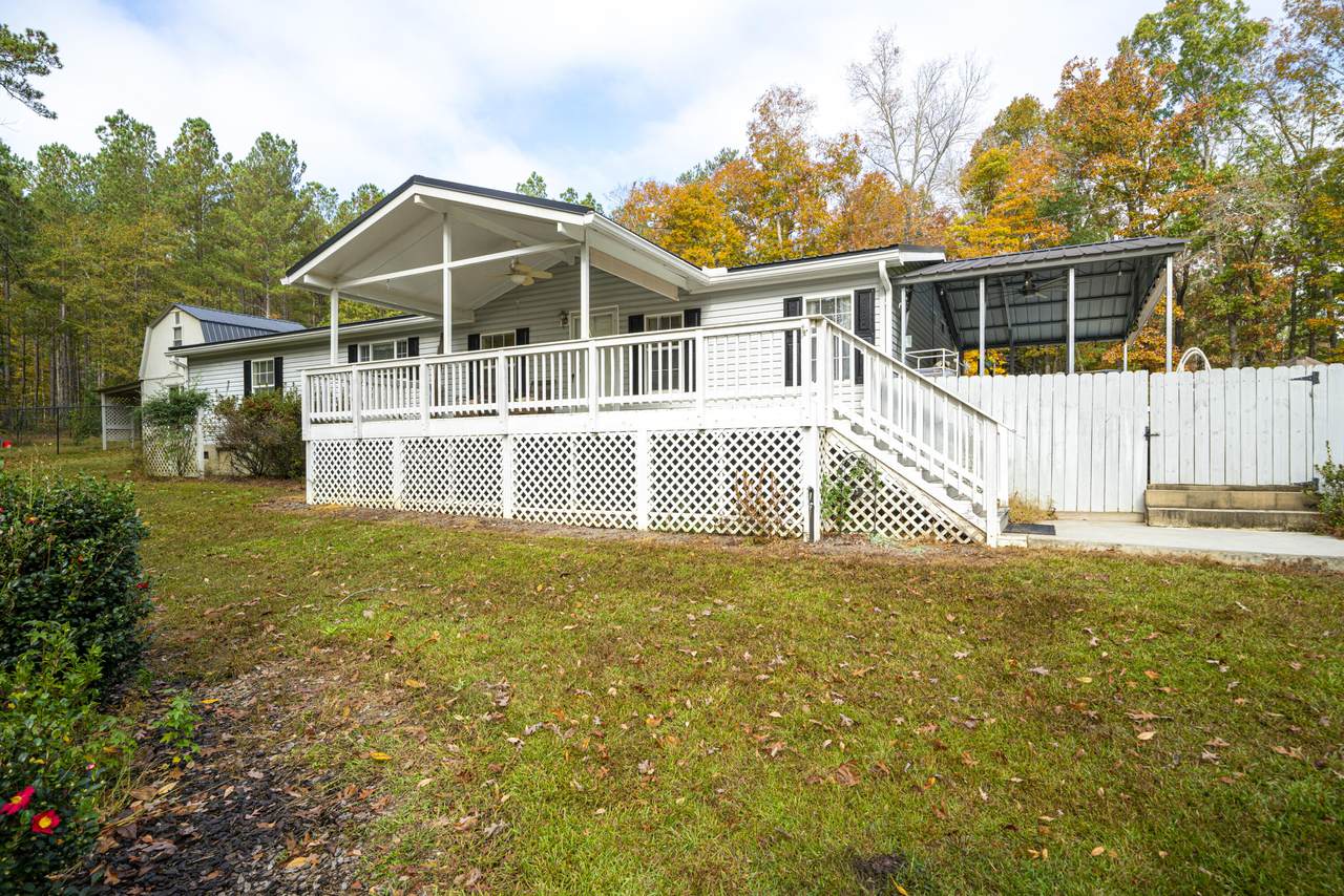 1479 Mt Pleasant Road - Photo 1