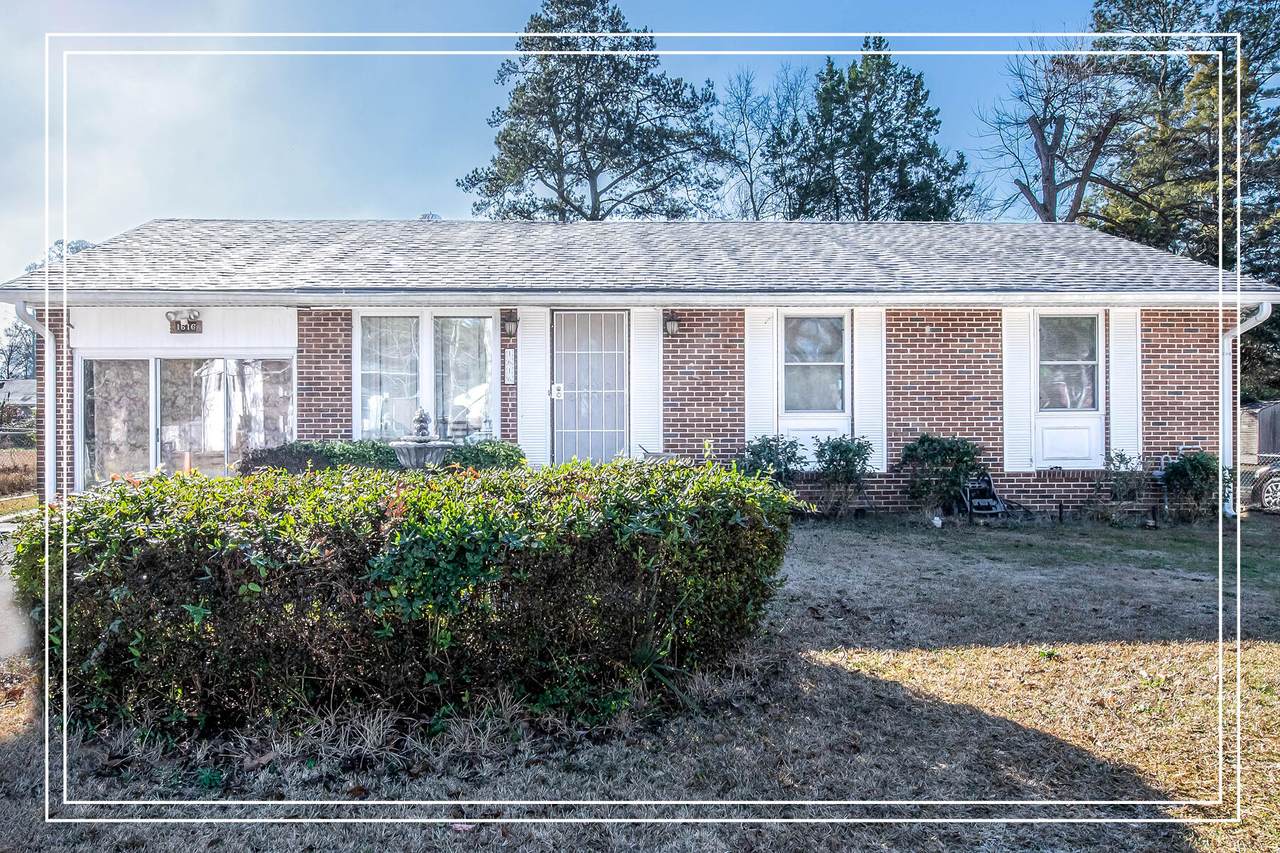 1616 Apple Valley Drive - Photo 1