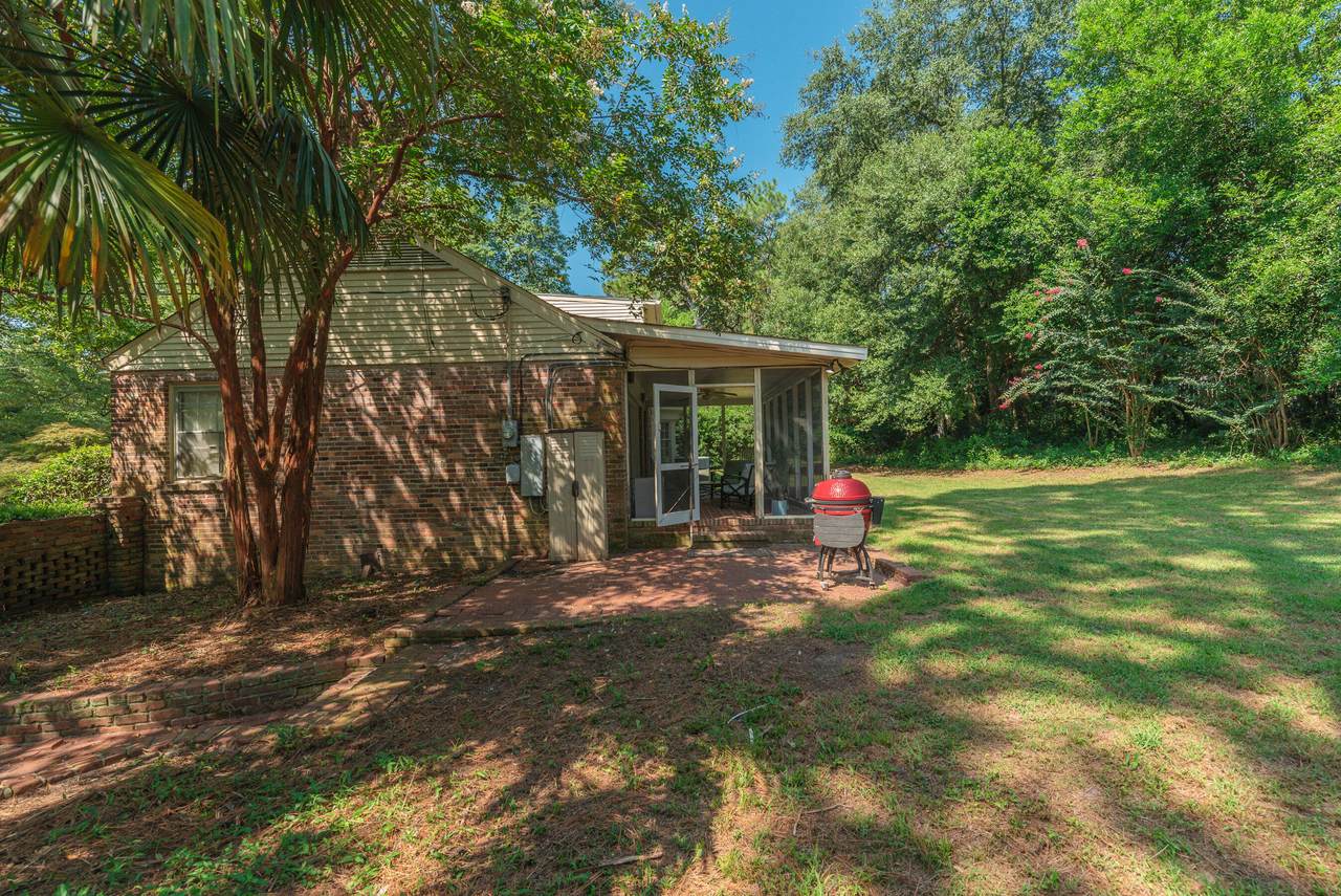 803 Laurel Drive SW, AIKEN, SC 29801 (MLS 207818) Shannon Rollings