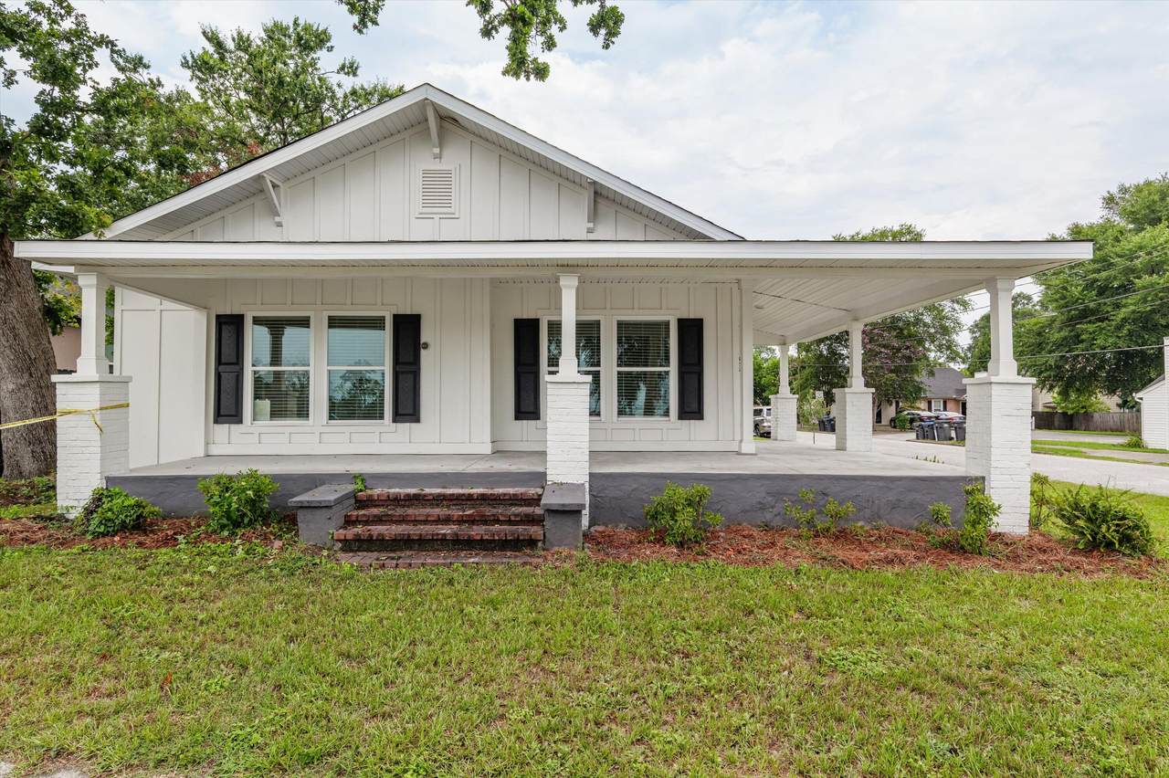 1823 Wrightsboro Road - Photo 1