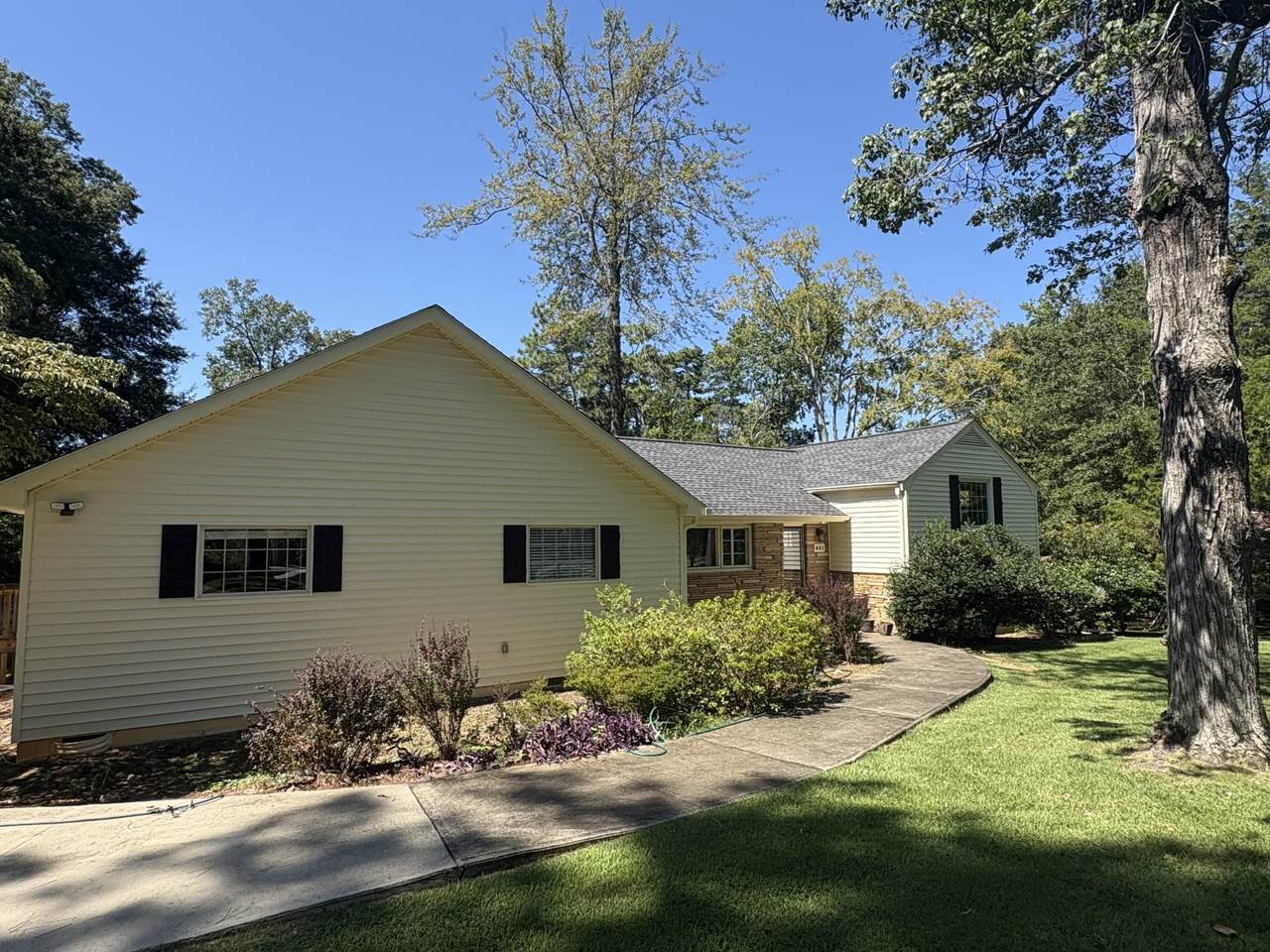 831 Legare Road - Photo 1