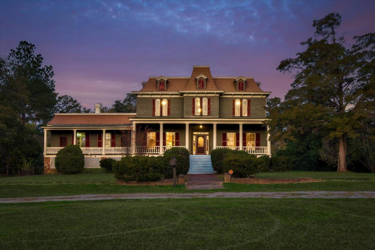 197 Sheppard Drive - Photo 1