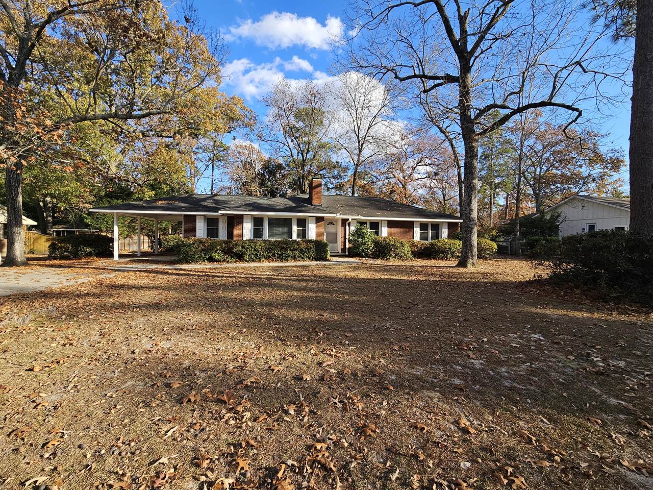 384 Mimosa Circle - Photo 1