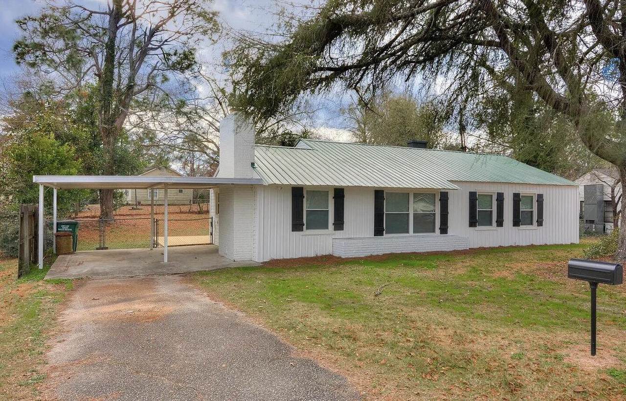 1560 Wyman Street - Photo 1