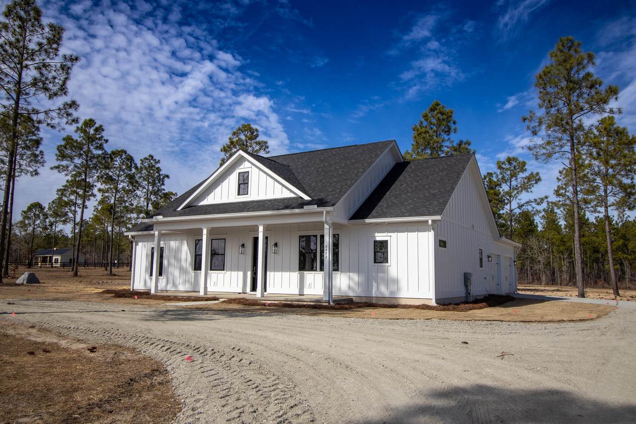8423 Covert Drive - Photo 1