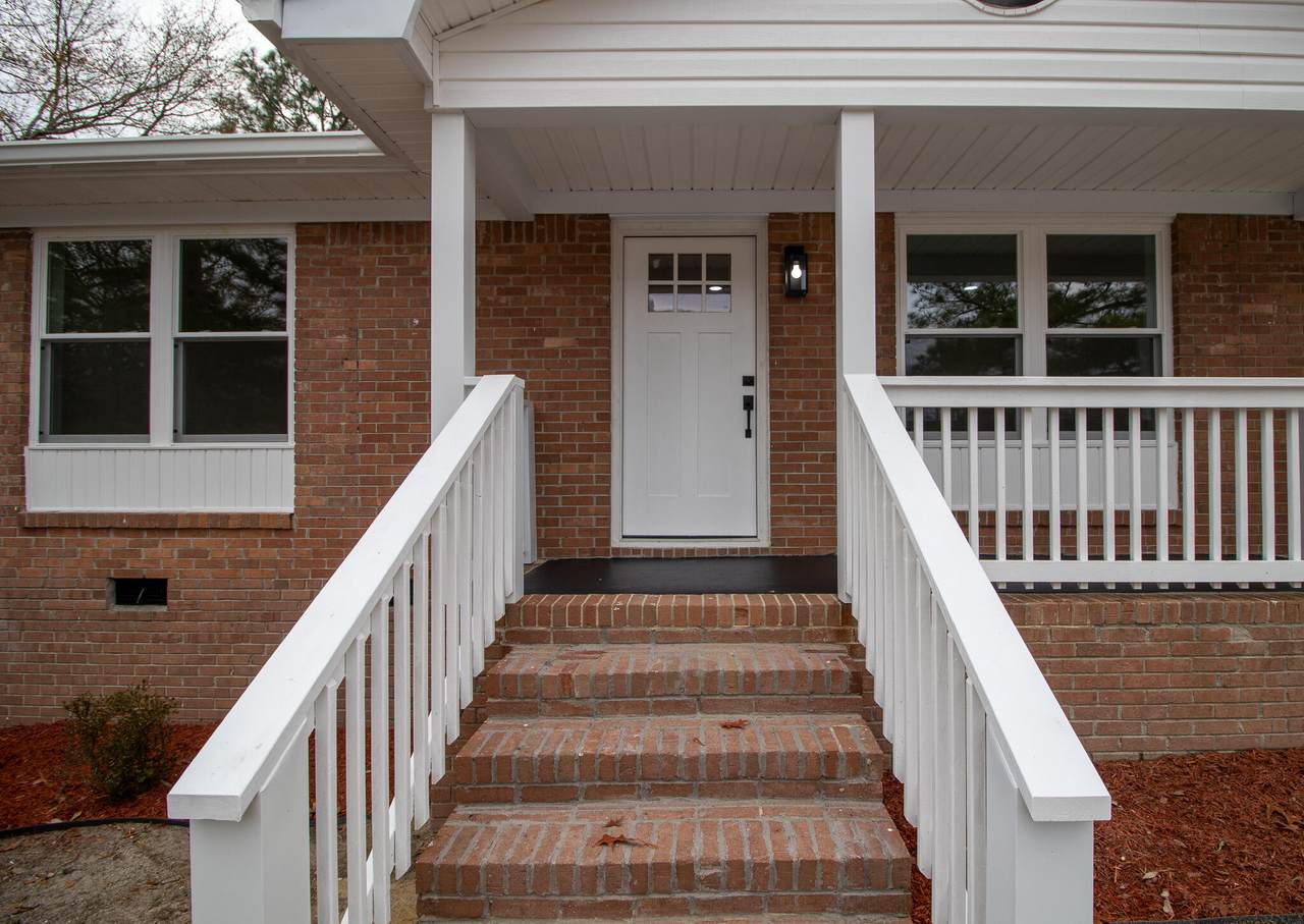 504 Orange Court - Photo 1