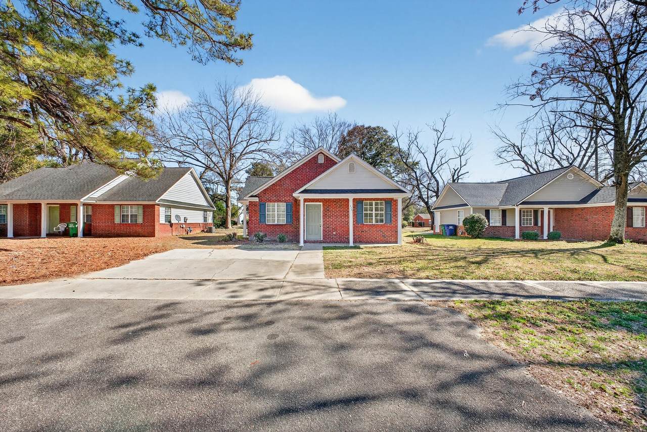 226 Williamsburg Street - Photo 1