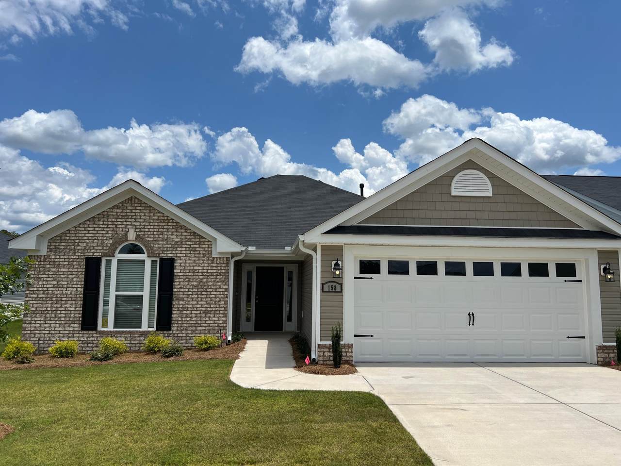 158 Atherstone Street - Photo 1