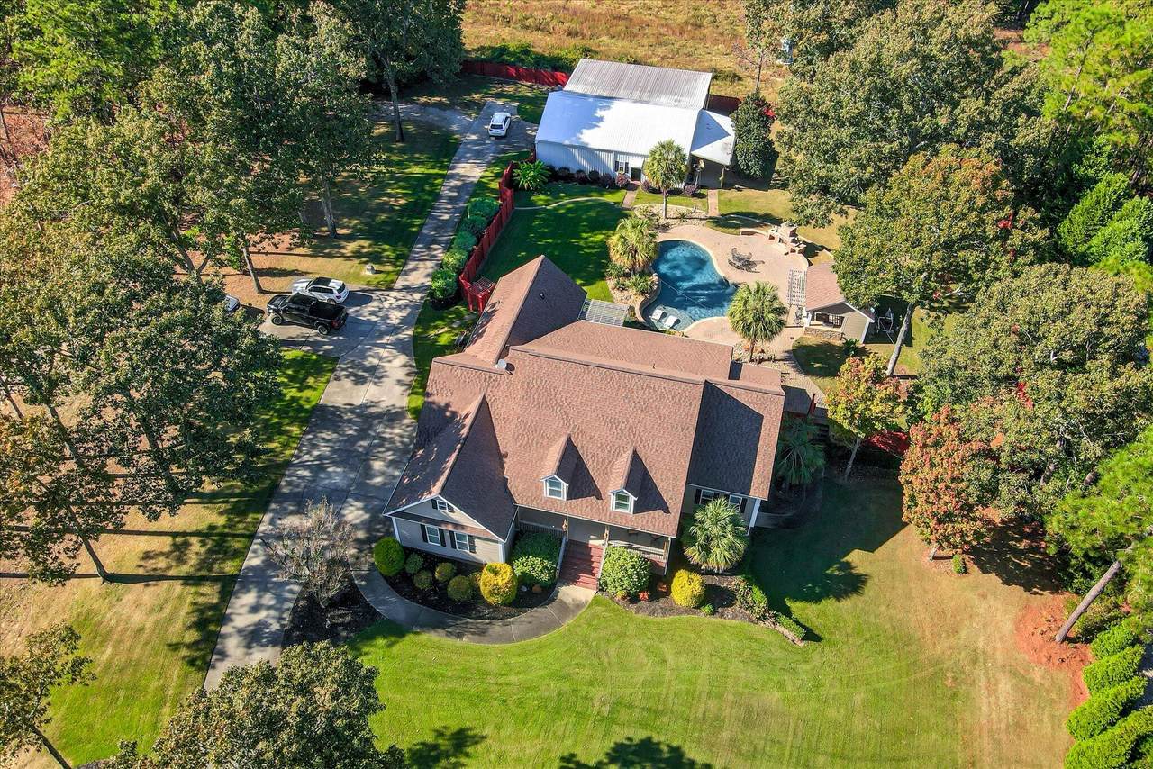 1015 A Brookhaven Drive - Photo 1