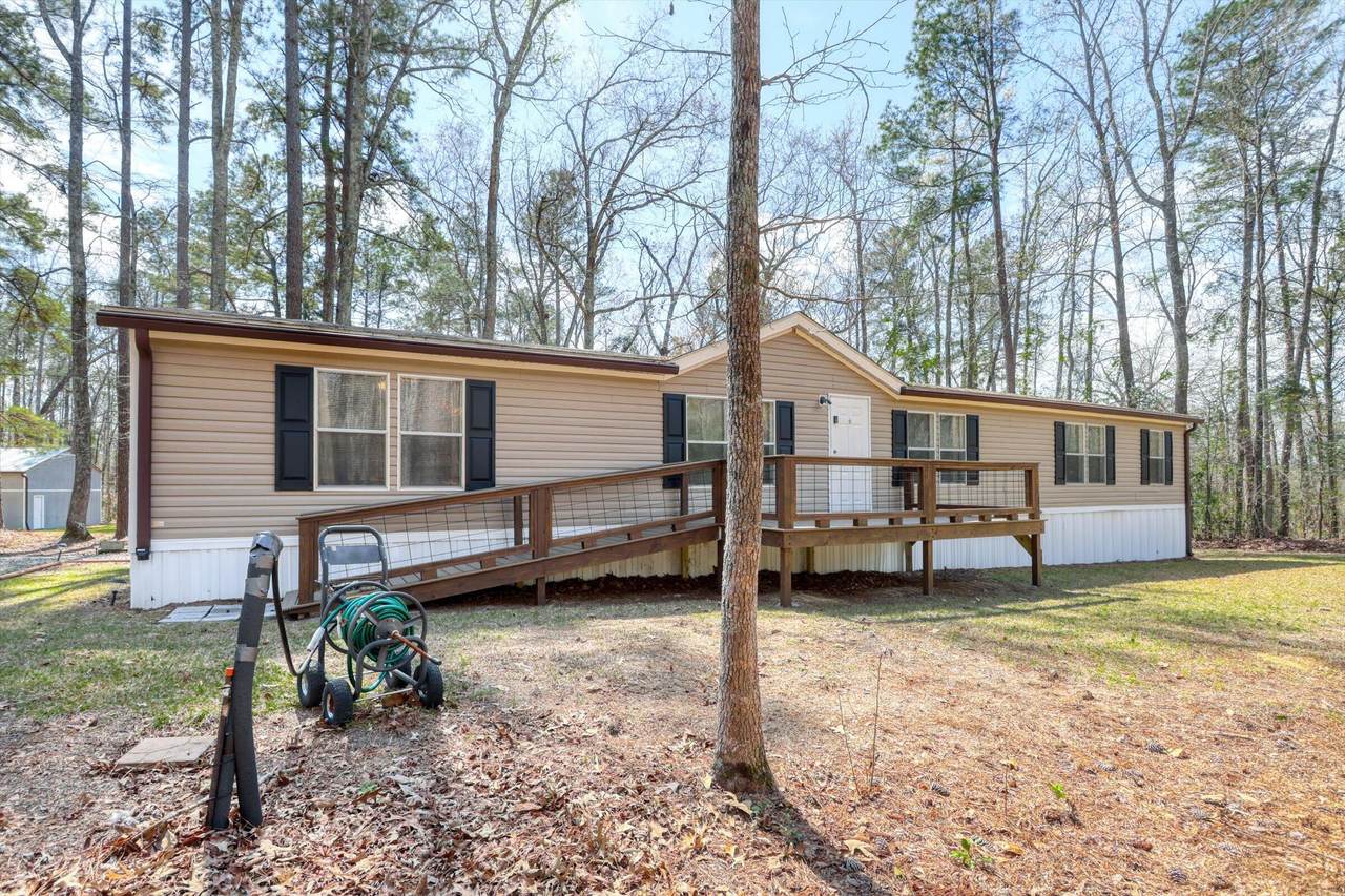 1107 Plum Road - Photo 1