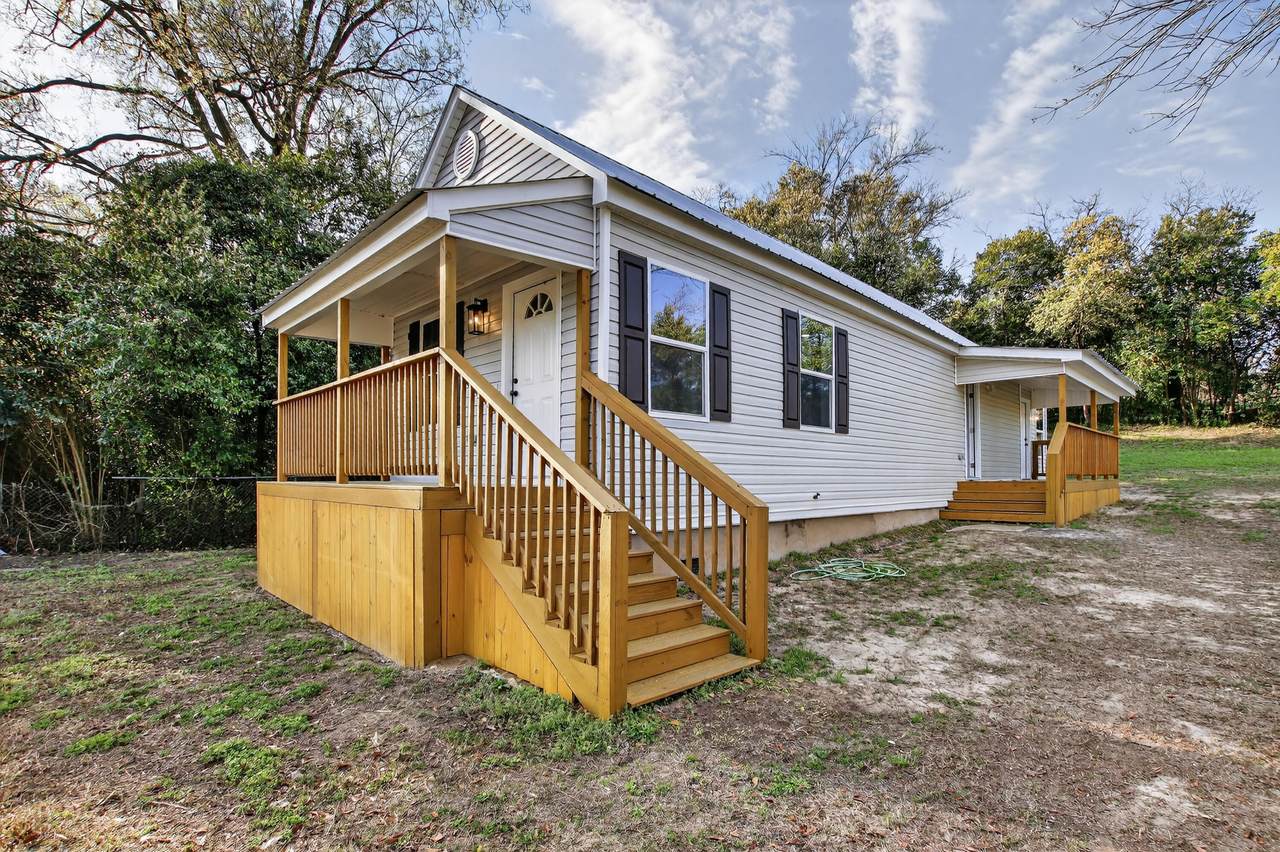 224 Alley Street - Photo 1